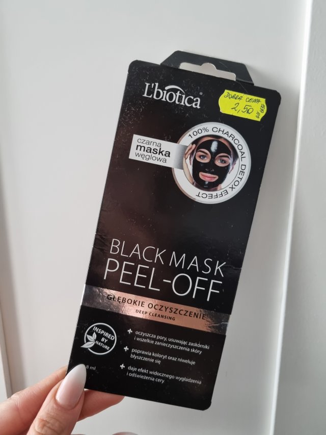 akcja denkowanie! grudzień - kosmetyki w świątecznych opakowaniach i świątecznych kolorach 🎄❄️⛄🎀🎁🎅