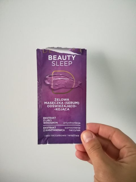 akcja denkowanie! grudzień - kosmetyki w świątecznych opakowaniach i świątecznych kolorach 🎄❄️⛄🎀🎁🎅