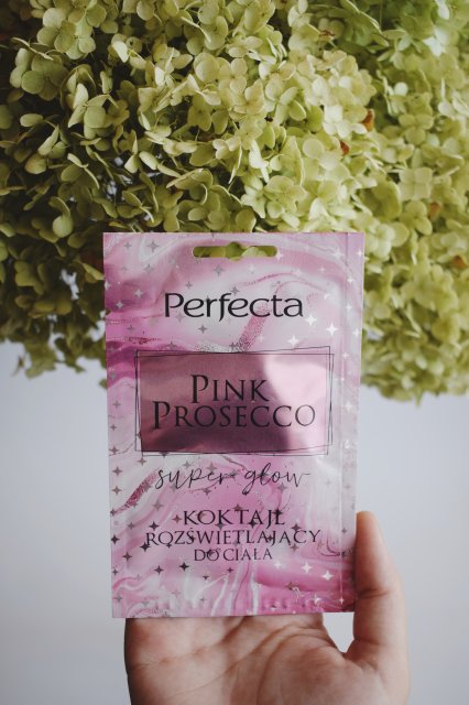 Perfecta Pink Prosecco, Koktajl do ciała, Rozświetlający, Super Glow