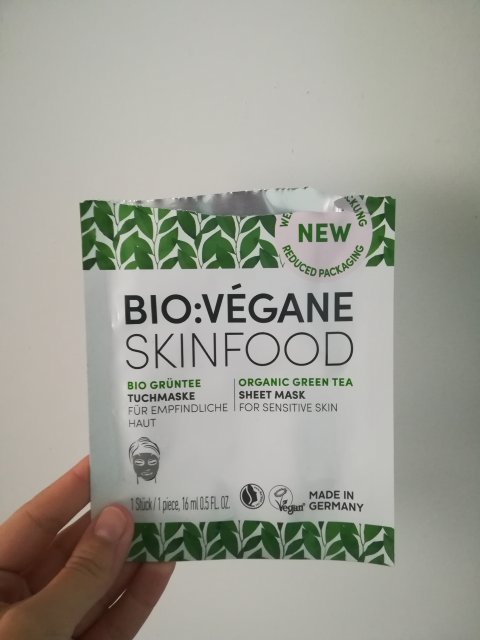 akcja denkowanie! grudzień - kosmetyki w świątecznych opakowaniach i świątecznych kolorach 🎄❄️⛄🎀🎁🎅