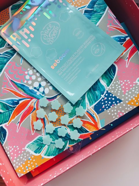 FaceBoom Plastry-kwiatki na niedoskonałości, Seboom, Oczyszczające, Cera tłusta/mieszana