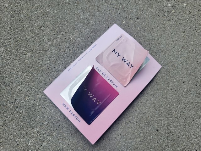 Próbki Wody perfumowanej Armani My Way i My Way Intense