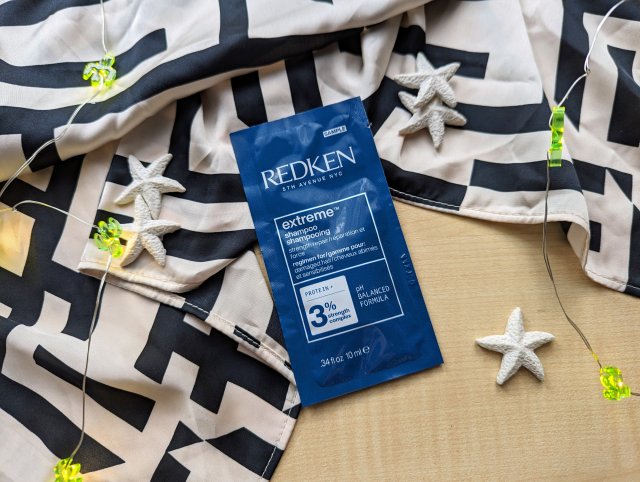 Redken Szampon do włosów, Extreme Shampoo, Protein + 3% Strength Complex