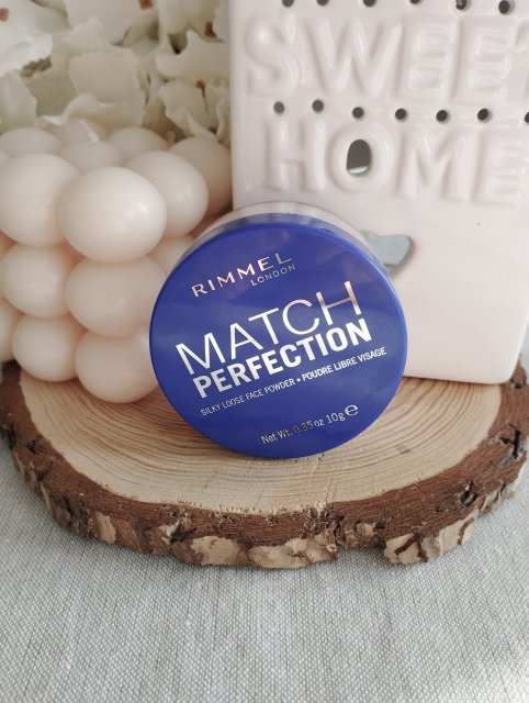 Rimmel Match Perfection, Puder do twarzy, nr 001 Transparent