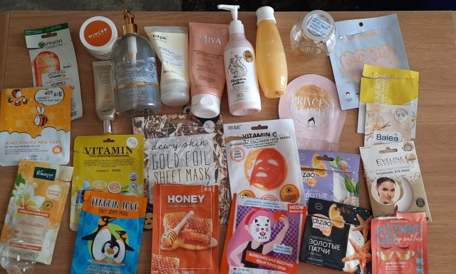 akcja denkowanie! grudzień - kosmetyki w świątecznych opakowaniach i świątecznych kolorach 🎄❄️⛄🎀🎁🎅