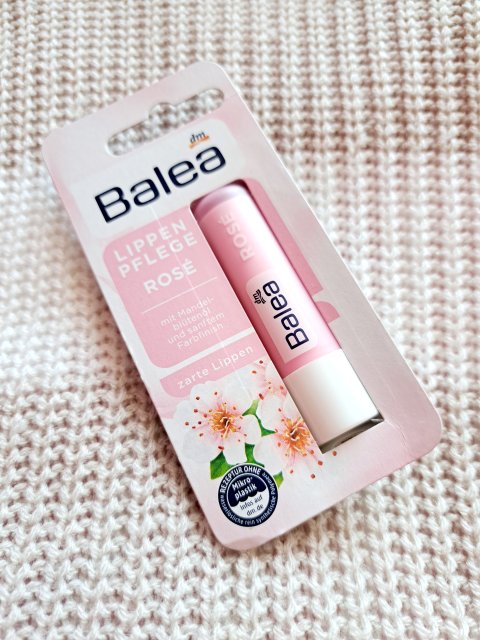 Balea Pomadka ochronna do ust, Rose