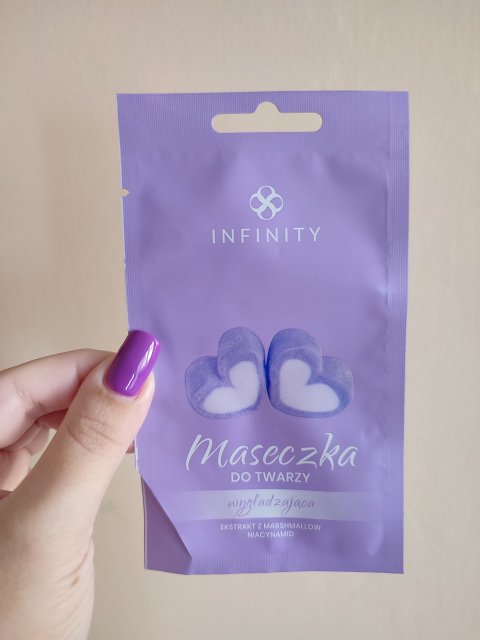 akcja denkowanie! grudzień - kosmetyki w świątecznych opakowaniach i świątecznych kolorach 🎄❄️⛄🎀🎁🎅