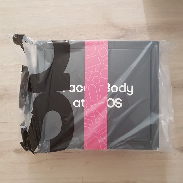 Kalendarz adwentowy ASOS- błąd cenowy