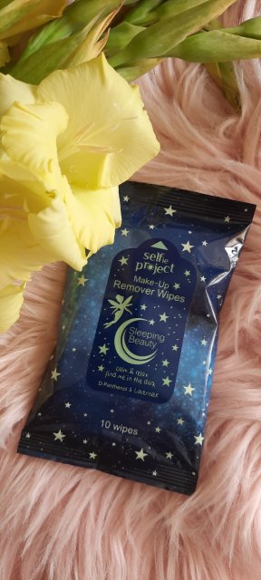 Selfie Project Chusteczki do demakijażu, Sleeping Beauty, Make-Up Remover Wipes, D-Panthenol & Lavender 
