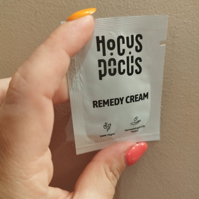 Hocus Pocus Krem do twarzy, Remedy Cream, Łagodzący, Do cery wrażliwej i świeżych tatuaży 