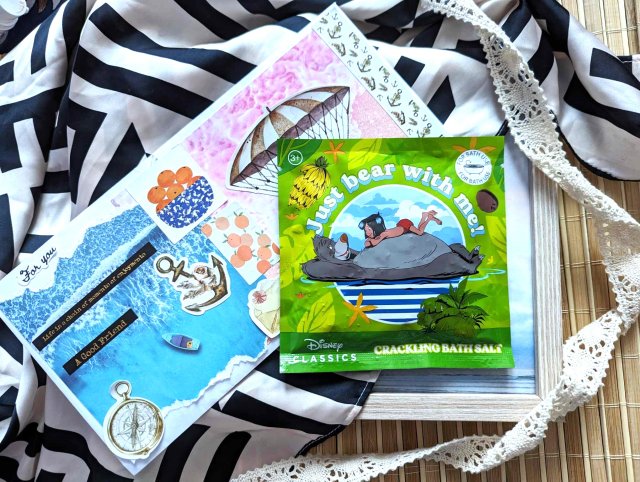 Topbrands Europe B.V. Disney Classics, Sól do kąpieli, Strzelająca, Just Bear with me!