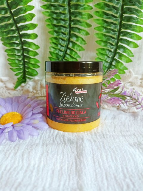 Zielone Laboratorium Peeling do ciała, Wygładzający, Marchewka i płatki owsiane