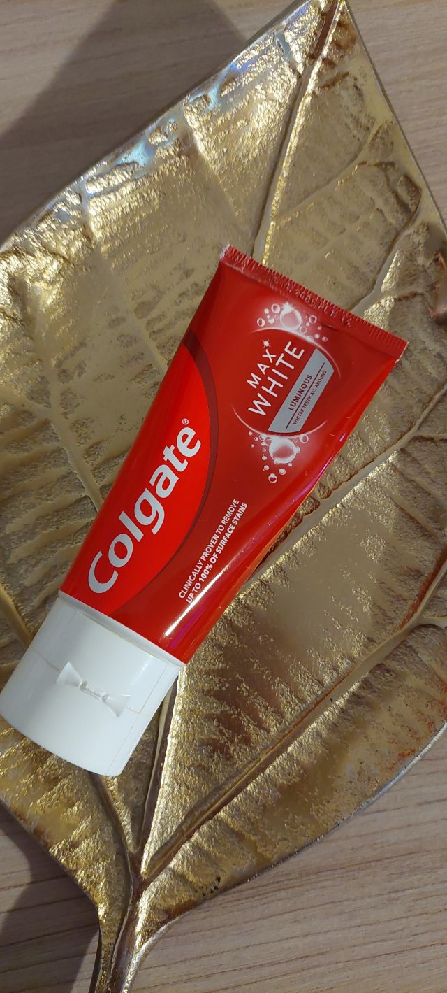 Colgate Pasta do zębów, Max White, Luminous