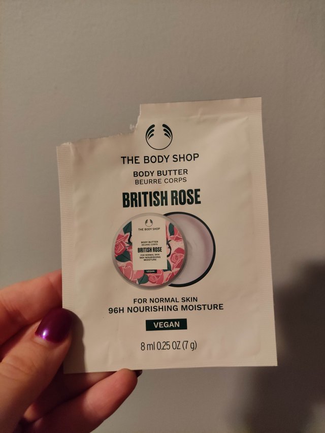 akcja denkowanie! grudzień - kosmetyki w świątecznych opakowaniach i świątecznych kolorach 🎄❄️⛄🎀🎁🎅