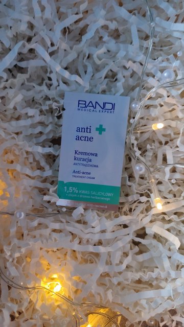 Bandi Anti Acne +, Kremowa kuracja antytrądzikowa do twarzy