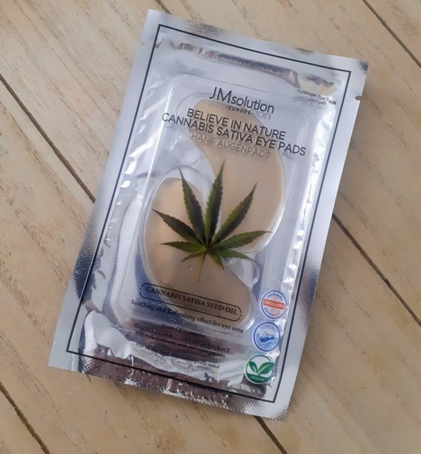 JMsolution Płatki pod oczy, Hydrożelowe, Believe in Nature Cannabis Sativa
