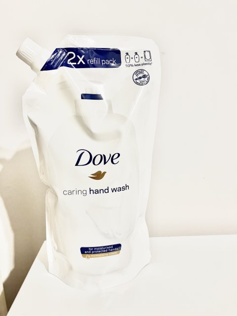 Dove Mydło do rąk w płynie, Caring