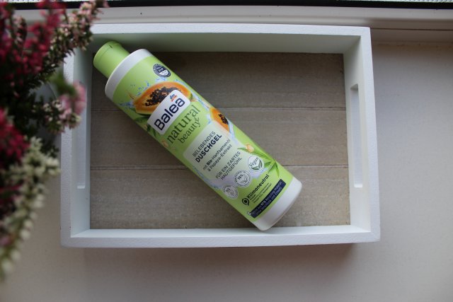 Balea Żel pod prysznic, Natural Beauty, Bio-olej z nasion konopi i ekstrakt z papai