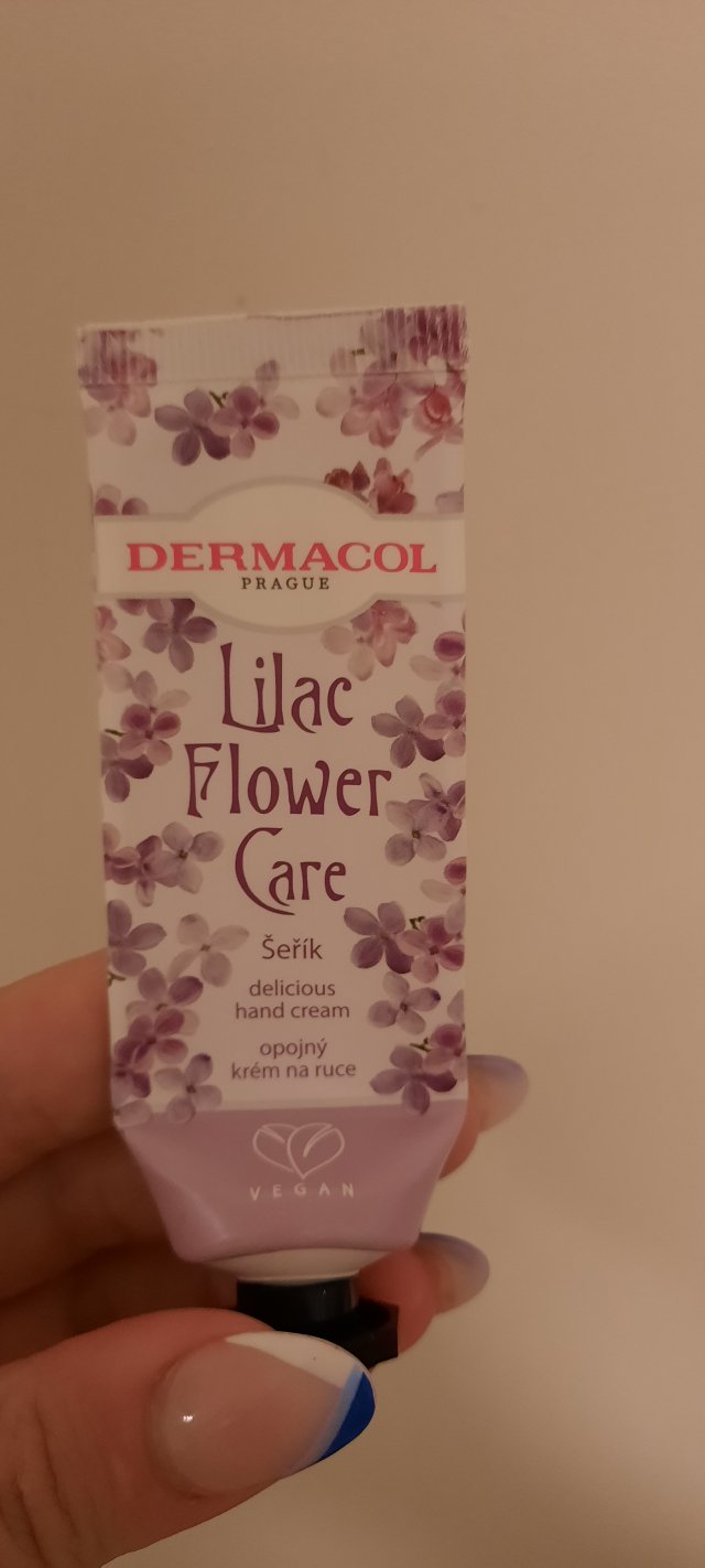 akcja denkowanie! grudzień - kosmetyki w świątecznych opakowaniach i świątecznych kolorach 🎄❄️⛄🎀🎁🎅