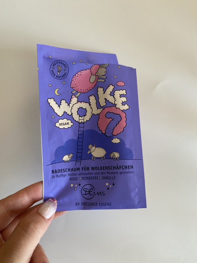 akcja denkowanie! grudzień - kosmetyki w świątecznych opakowaniach i świątecznych kolorach 🎄❄️⛄🎀🎁🎅