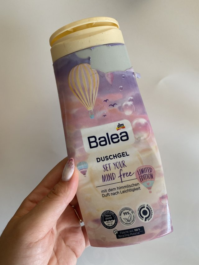 akcja denkowanie! grudzień - kosmetyki w świątecznych opakowaniach i świątecznych kolorach 🎄❄️⛄🎀🎁🎅