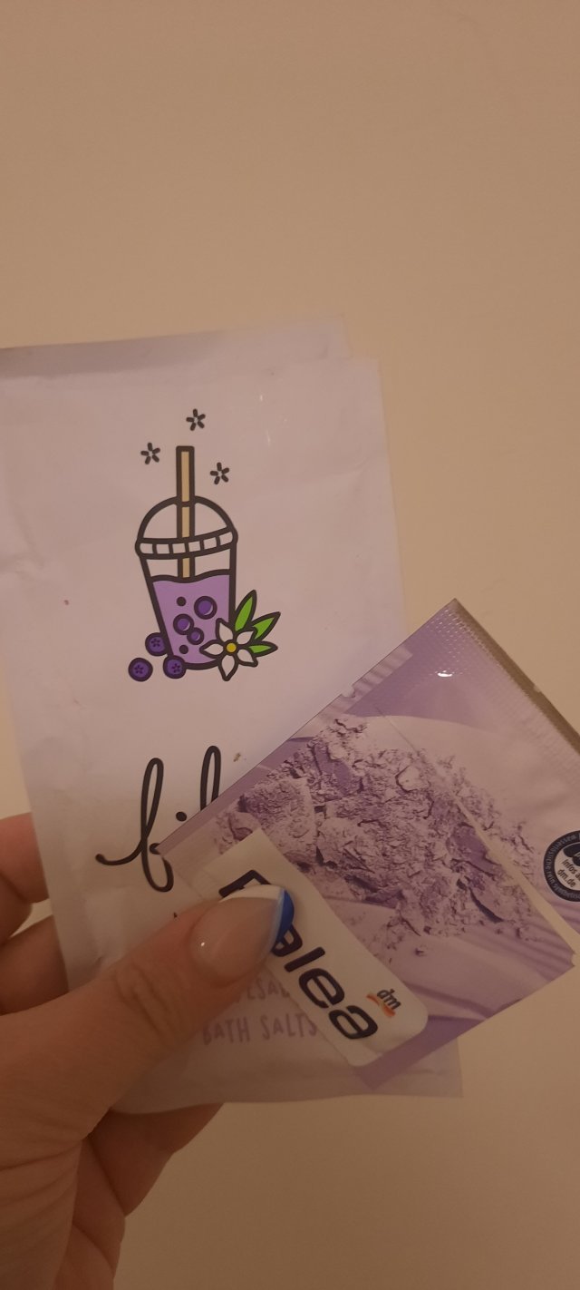 akcja denkowanie! grudzień - kosmetyki w świątecznych opakowaniach i świątecznych kolorach 🎄❄️⛄🎀🎁🎅