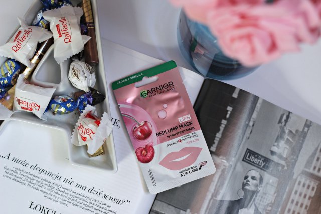 Garnier Skin Active, Moisture Bomb Cherry Lip Mask 