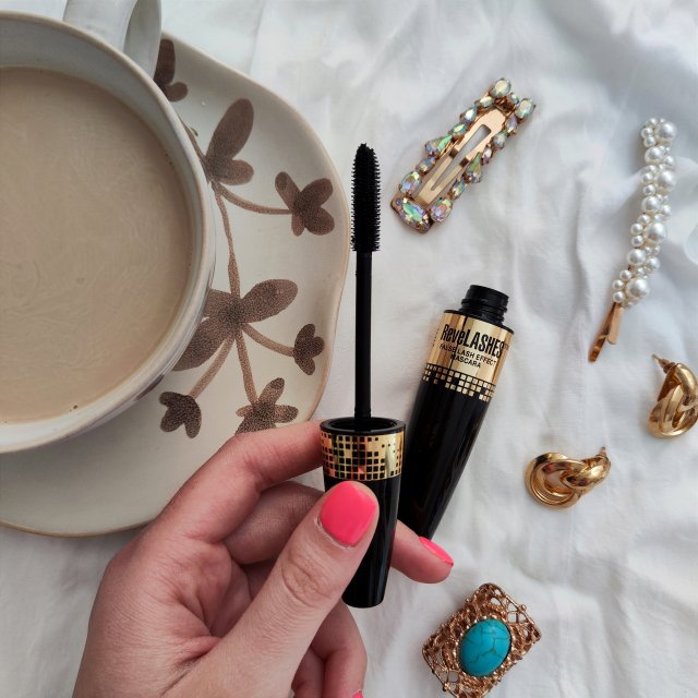 Eveline Revelashes, Tusz do rzęs, Black