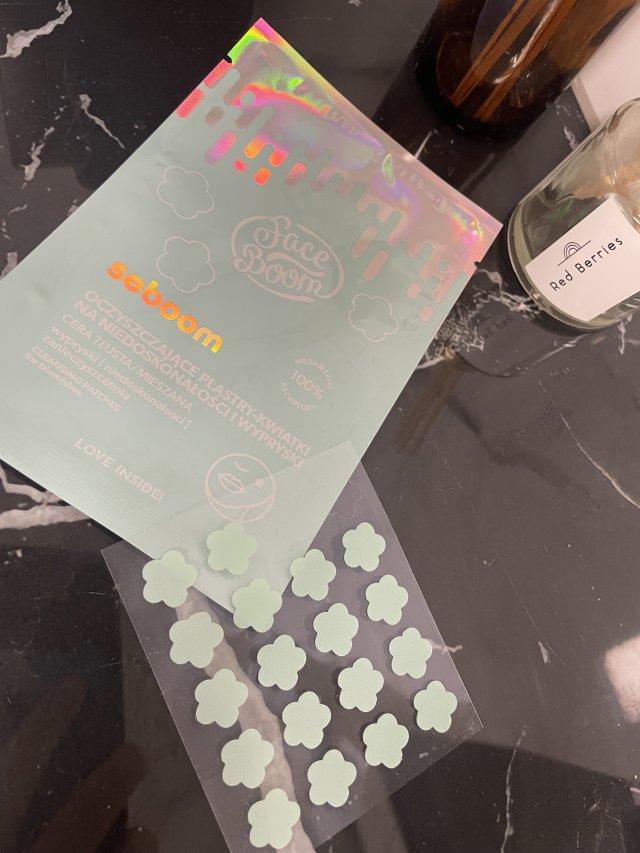 FaceBoom Plastry-kwiatki na niedoskonałości, Seboom, Oczyszczające, Cera tłusta/mieszana