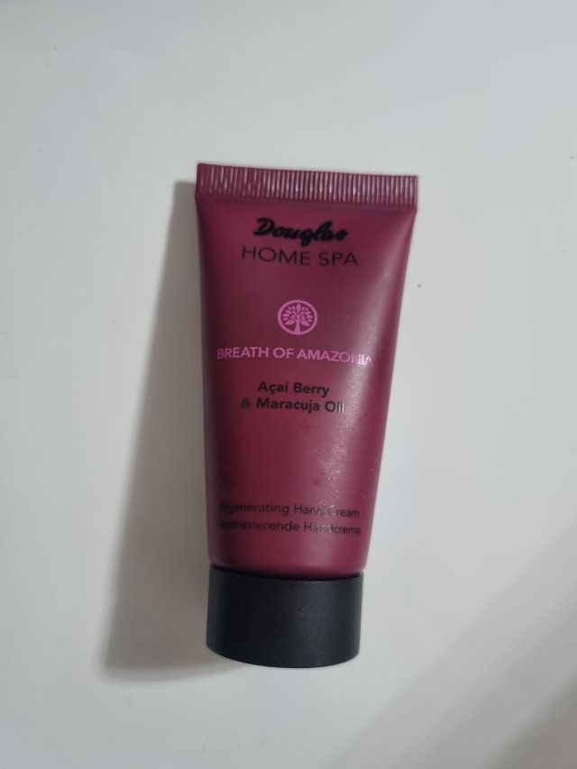 akcja denkowanie! grudzień - kosmetyki w świątecznych opakowaniach i świątecznych kolorach 🎄❄️⛄🎀🎁🎅