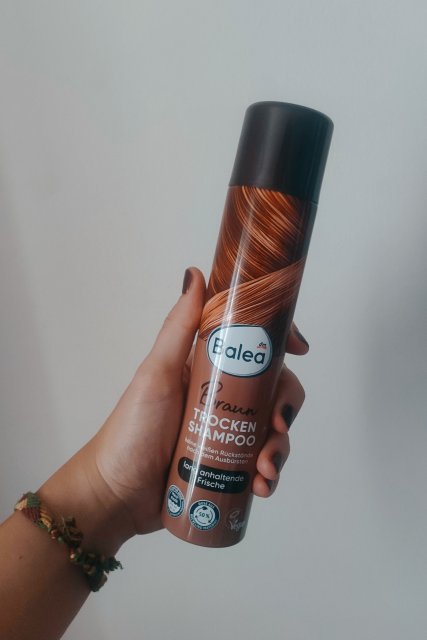 Balea Suchy szampon do włosów, Włosy ciemne