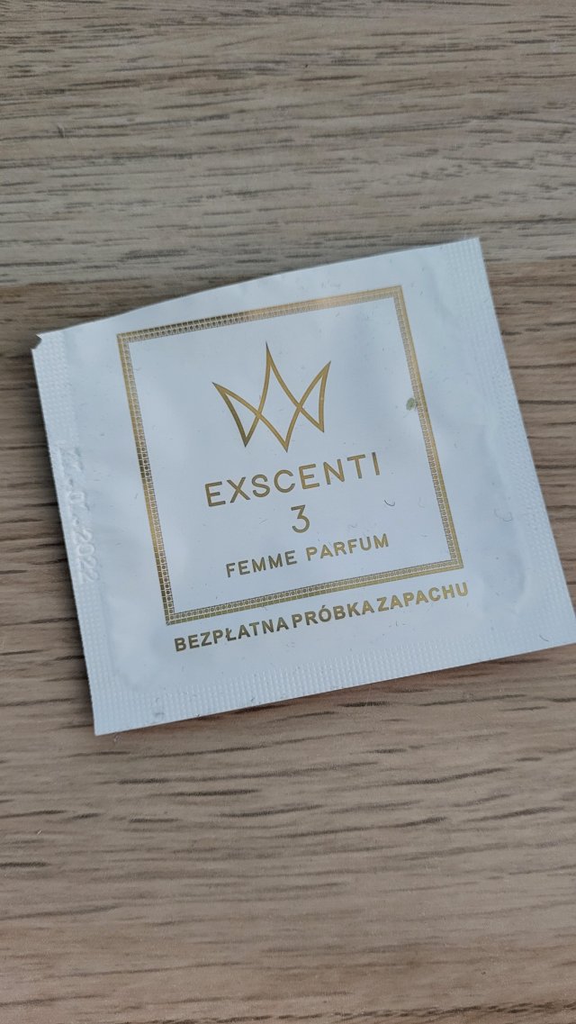 akcja denkowanie! grudzień - kosmetyki w świątecznych opakowaniach i świątecznych kolorach 🎄❄️⛄🎀🎁🎅