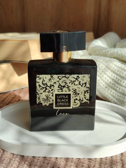 Avon Woda perfumowana, Little Black Dress Lace EDP