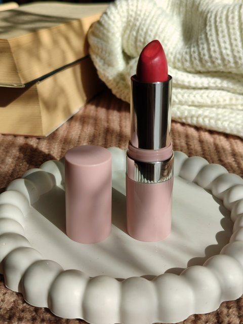 Avon Hydramatic Shine, Szminka do ust, Lśniąca, Z kwasem hialuronowym, Rose Berry