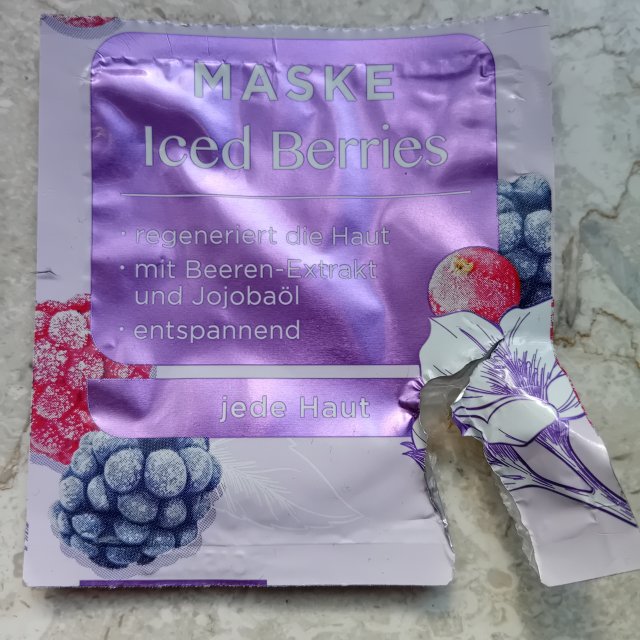 akcja denkowanie! grudzień - kosmetyki w świątecznych opakowaniach i świątecznych kolorach 🎄❄️⛄🎀🎁🎅