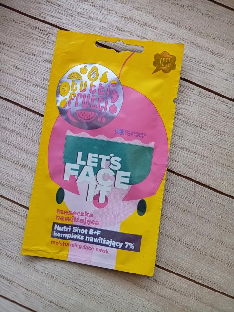 akcja denkowanie! grudzień - kosmetyki w świątecznych opakowaniach i świątecznych kolorach 🎄❄️⛄🎀🎁🎅