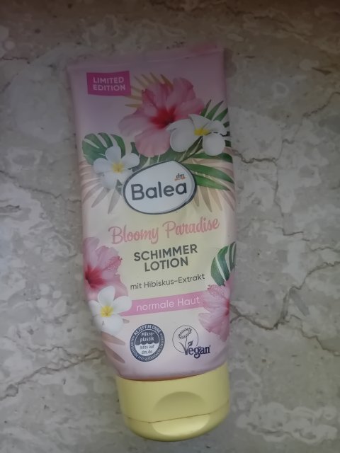 akcja denkowanie! grudzień - kosmetyki w świątecznych opakowaniach i świątecznych kolorach 🎄❄️⛄🎀🎁🎅