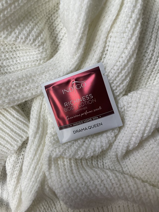 Indigo Balsam do ciała, Drama Queen Shimmer 