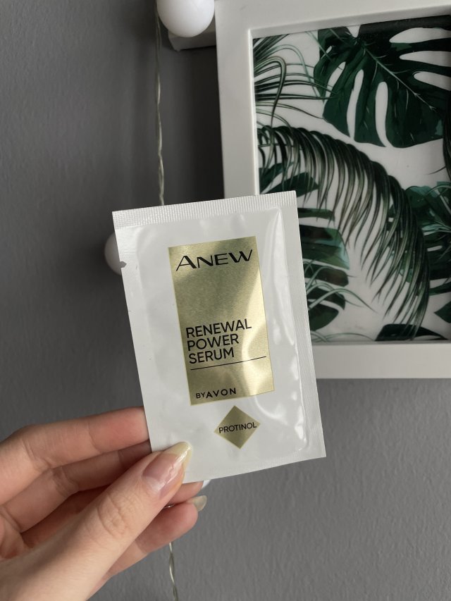 Avon Anew, Renewal Power Serum z Protinolem