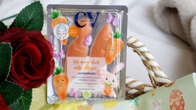 CV CadeaVera Hydrożelowe płatki pod oczy, Ich mag dich volle Möhre