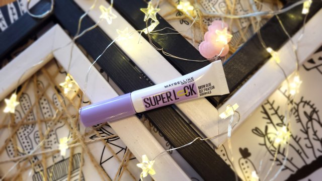 Maybelline Super Lock 24H Clear Brow Glue, Żel do stylizacji brwi