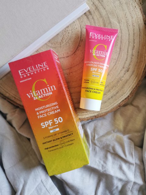 Eveline Vitamin C 3xAction, Krem do twarzy, Nawilżająco-ochronny, Na dzień, SPF 50