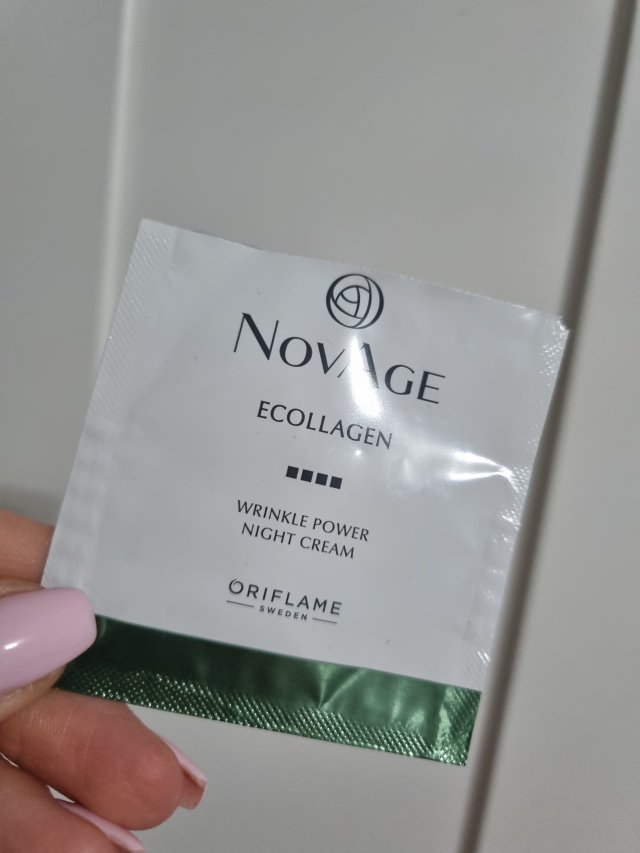 akcja denkowanie! grudzień - kosmetyki w świątecznych opakowaniach i świątecznych kolorach 🎄❄️⛄🎀🎁🎅