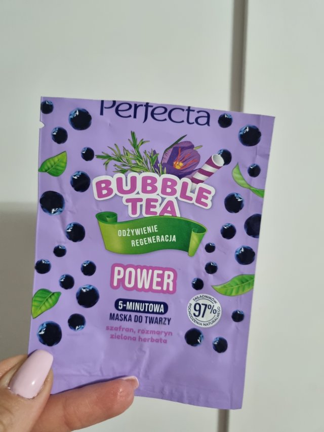 akcja denkowanie! grudzień - kosmetyki w świątecznych opakowaniach i świątecznych kolorach 🎄❄️⛄🎀🎁🎅