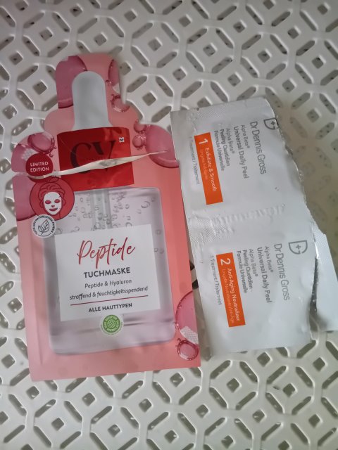 akcja denkowanie! grudzień - kosmetyki w świątecznych opakowaniach i świątecznych kolorach 🎄❄️⛄🎀🎁🎅