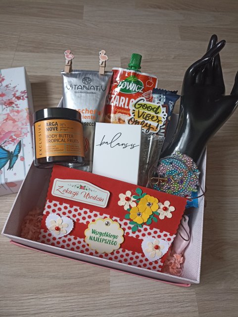 ✩ Kalendarz urodzinowy Clouders ✩