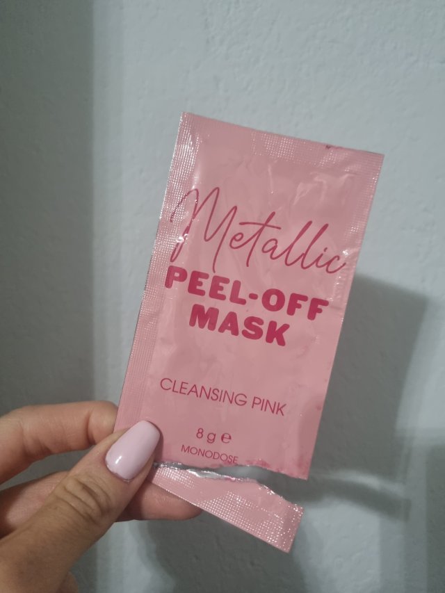 akcja denkowanie! grudzień - kosmetyki w świątecznych opakowaniach i świątecznych kolorach 🎄❄️⛄🎀🎁🎅