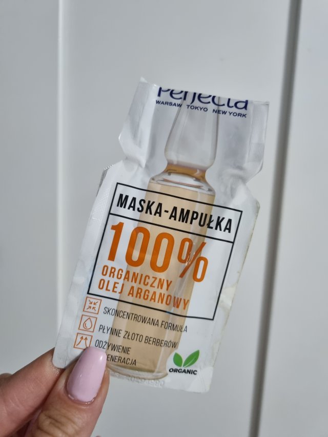 akcja denkowanie! grudzień - kosmetyki w świątecznych opakowaniach i świątecznych kolorach 🎄❄️⛄🎀🎁🎅