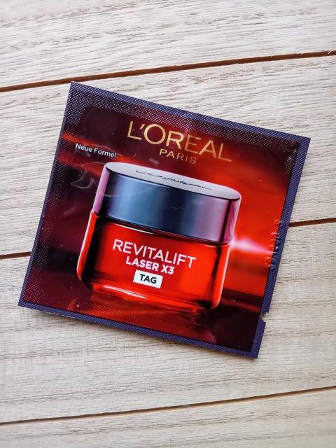 L'Oréal Revitalift laser x3, serum do twarzy, Anti-age, na dzień