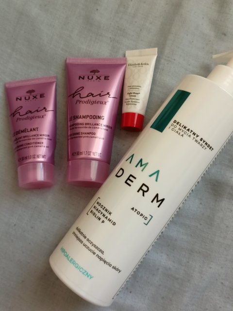 akcja denkowanie! grudzień - kosmetyki w świątecznych opakowaniach i świątecznych kolorach 🎄❄️⛄🎀🎁🎅